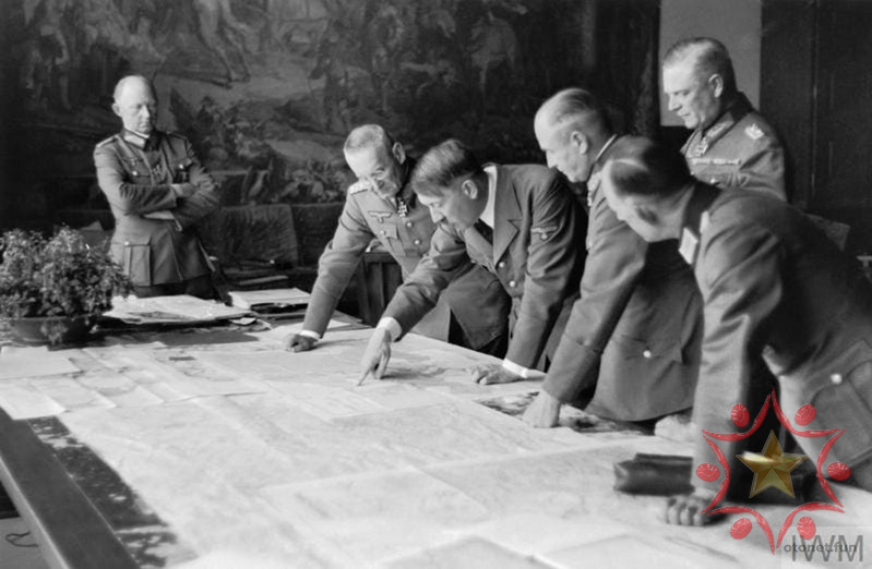 Hitler đang lên kế hoạch
