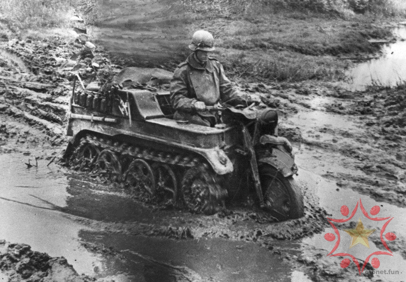 Không thể đậu ở đó, Hans (Tiếng Anh :Can’t park there, Hans) - Chiến dịch Barbarossa giữa Đức và Liên Xô.