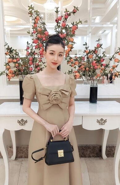 gai xinh tung noi tieng nho tha rong vong 1 gio ra sao Hinh 3 gai xinh tung noi tieng nho tha rong vong 1 gio ra sao Hinh 3