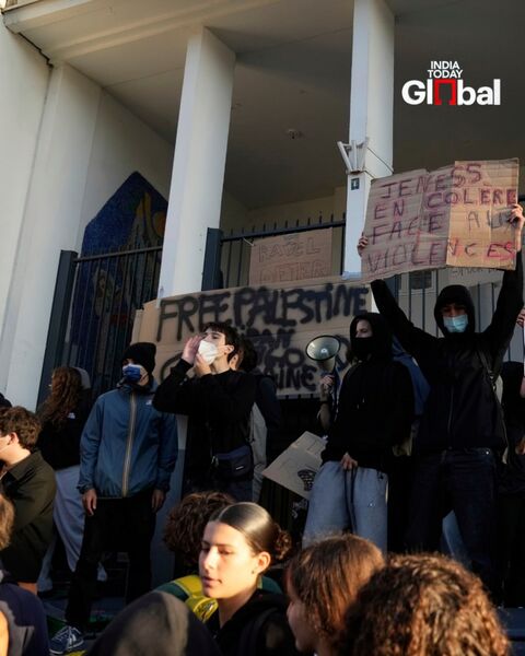 photo 4 2025 09 18 23 12 21