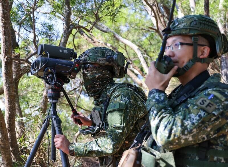 photo 1 2025 12 10 23 01 31 photo 1 2025 12 10 23 01 31