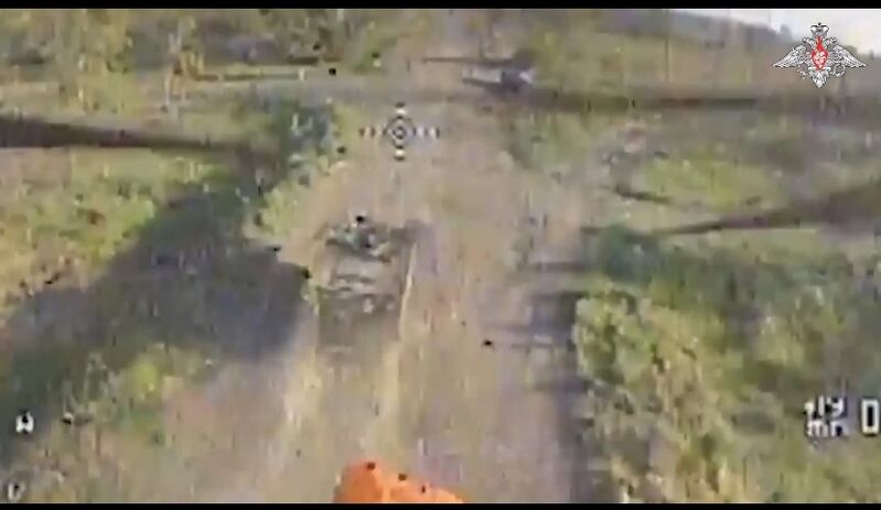 12885BE5 DF40 422B 8281 8E89B240DF6F 12885BE5 DF40 422B 8281 8E89B240DF6F