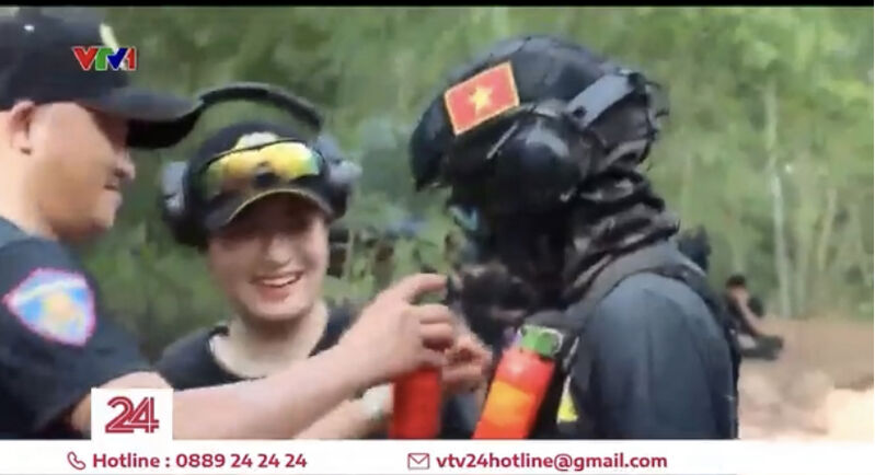 5D24A61A 6FF5 49DE B3A1 79DFA6AFEE91