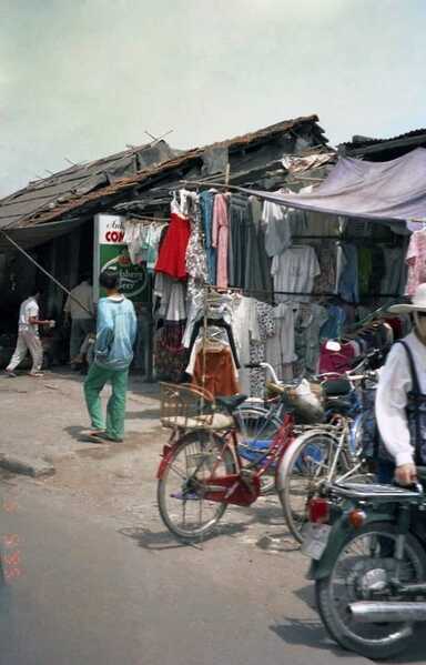 chợ quần áo sida Kim liên