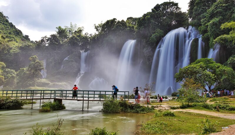 1B8422EB 0561 419E A4F9 1AD6C9AF874C