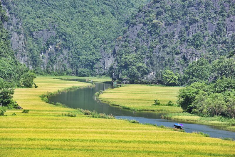 B414D805 41B1 4AC5 9E8E 4CA3879D6813 B414D805 41B1 4AC5 9E8E 4CA3879D6813