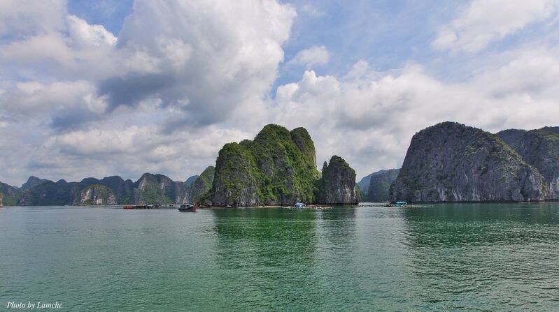 B5A5C2C7 FF28 499F B975 47585F8E9962 B5A5C2C7 FF28 499F B975 47585F8E9962