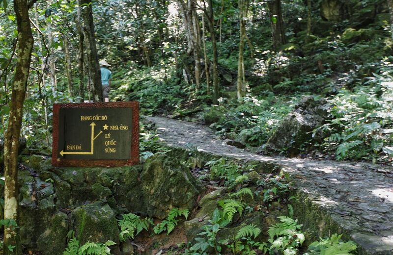 8887F8D2 A6A6 497D 8A22 015AEFA348AC 8887F8D2 A6A6 497D 8A22 015AEFA348AC