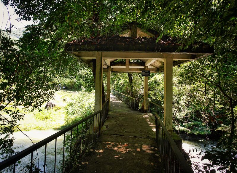 D61E9784 EAE0 49B4 BBCF 1F65A3BEC347 D61E9784 EAE0 49B4 BBCF 1F65A3BEC347