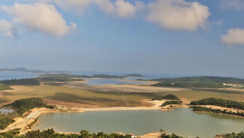 357E0F58 A3A4 4A8F AF11 C5320AA68C06 357E0F58 A3A4 4A8F AF11 C5320AA68C06