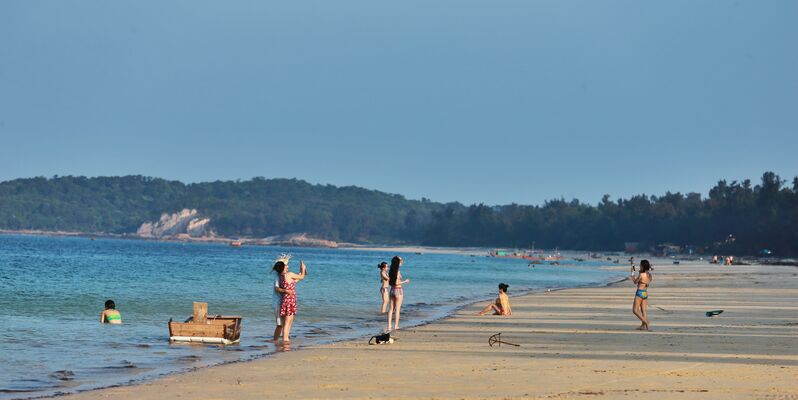 9270D568 3720 4176 A251 2BD329617BD6 9270D568 3720 4176 A251 2BD329617BD6